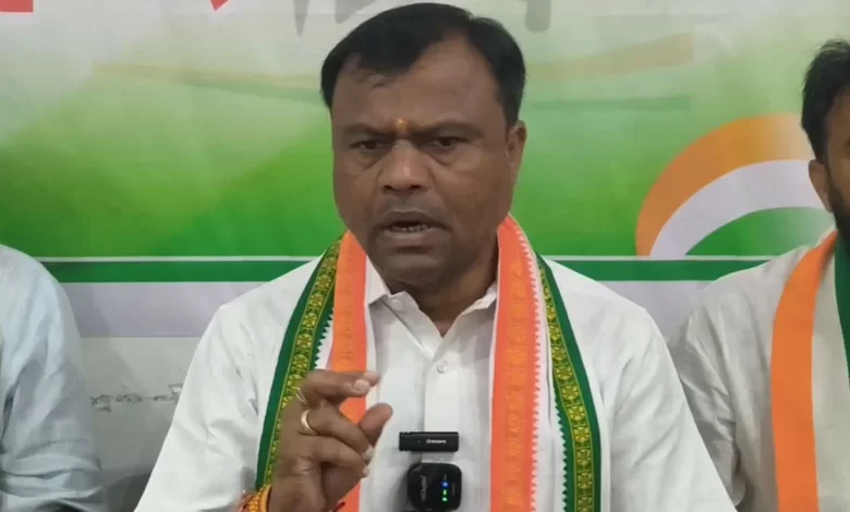 कवर्धा विवाद पर दीपक बैज ने घेरा विजय शर्मा को कवर्धा विवाद पर दीपक बैज ने घेरा विजय शर्मा को
