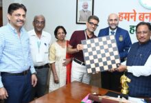 सीएम से ग्रैंडमास्टर प्रवीण महादेव थिप्से ने की भेंट सीएम से ग्रैंडमास्टर प्रवीण महादेव थिप्से ने की भेंट