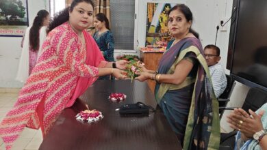 शासकीय राजीव लोचन स्नातकोत्तर महाविद्यालय, राजिम में हिंदी दिवस का आयोजन