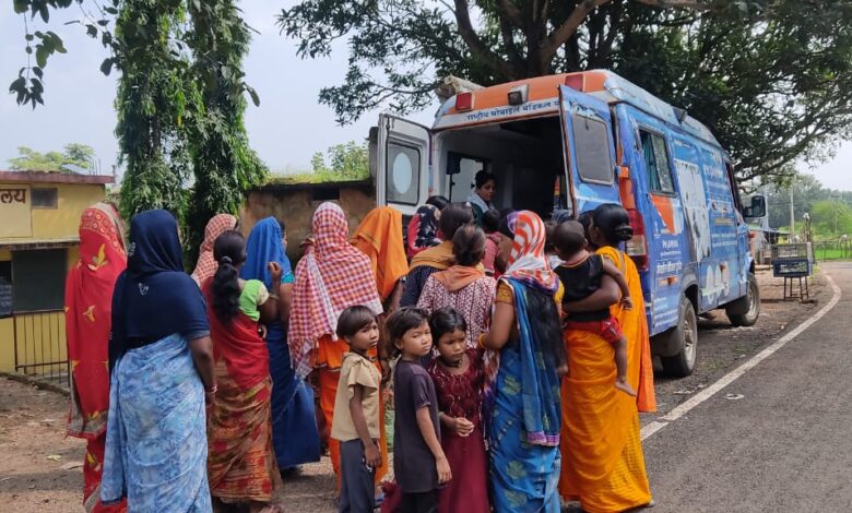 स्वस्थ नारी, सशक्त परिवार अभियान के तहत विशेष शिविरों में हजारों हुए लाभान्वित स्वस्थ नारी, सशक्त परिवार अभियान के तहत विशेष शिविरों में हजारों हुए लाभान्वित