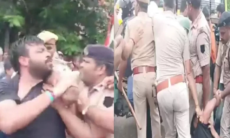 बिहार में कांग्रेस का प्रदर्शन: वोट चोरी और SIR प्रक्रिया का विरोध बिहार में कांग्रेस का प्रदर्शन: वोट चोरी और SIR प्रक्रिया का विरोध