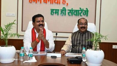 बस्तर ओलंपिक में 40 हजार से अधिक खिलाड़ी 11 खेलों में दिखाएंगे कौशल, डिप्टी सीएम द्वय ने की समीक्षा