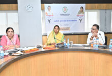 सरकार उभयलिंगी समुदाय के जीवन, आजीविका और सामाजिक सशक्तिकरण पर काम कर रही: मंत्री राजवाड़े सरकार उभयलिंगी समुदाय के जीवन, आजीविका और सामाजिक सशक्तिकरण पर काम कर रही: मंत्री राजवाड़े