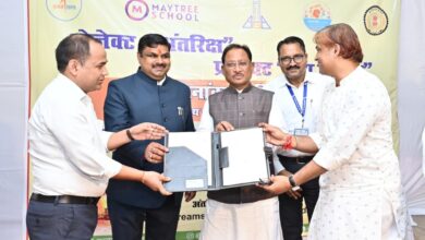 सीएम ने शिक्षक दिवस पर मिशन अंतरिक्ष और प्रोजेक्ट जय विज्ञान का किया शुभारंभ