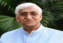 हड़ताली एनएचएम कर्मियों को दिया समर्थन, वादों को पूरा न करने पर हम हारे हड़ताली एनएचएम कर्मियों को दिया समर्थन, वादों को पूरा न करने पर हम हारे