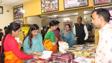 “रायपुर में ज्ञान महोत्सव: मैक कॉलेज में राज्य स्थापना की रजत जयंती पर पुस्तक प्रदर्शनी का आयोजन” “रायपुर में ज्ञान महोत्सव: मैक कॉलेज में राज्य स्थापना की रजत जयंती पर पुस्तक प्रदर्शनी का आयोजन”