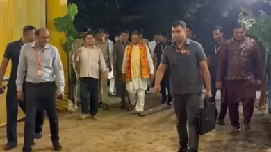 मुख्यमंत्री विष्णुदेव साय की सादगी का उदाहरण: गरबा पंडाल तक पैदल पहुंचे, मां अंबा के किए दर्शन