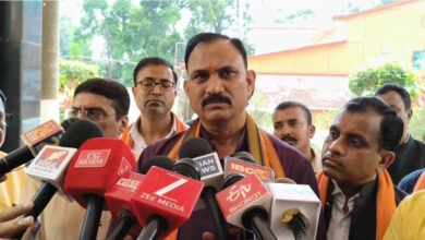 श्याम बिहारी जायसवाल का कांग्रेस पर तीखा हमला, कहा– “जहां भूपेश के पैर पड़े, वहां सूपड़ा साफ” श्याम बिहारी जायसवाल का कांग्रेस पर तीखा हमला, कहा– “जहां भूपेश के पैर पड़े, वहां सूपड़ा साफ”