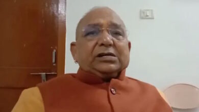 “RSS पूर्व प्रचारक का आरोप: ‘कलेक्टर किसी का दामाद, इसलिए नहीं हटाया जा रहा’, ननकीराम कंवर को मिला समर्थन” “RSS पूर्व प्रचारक का आरोप: ‘कलेक्टर किसी का दामाद, इसलिए नहीं हटाया जा रहा’, ननकीराम कंवर को मिला समर्थन”