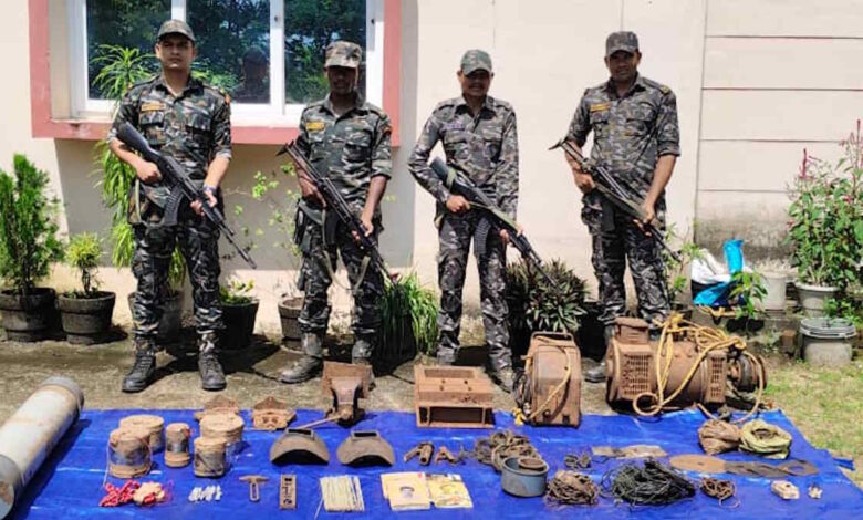 मलकानगिरी में नक्सली बंदूक फैक्ट्री बरामद मलकानगिरी में नक्सली बंदूक फैक्ट्री बरामद