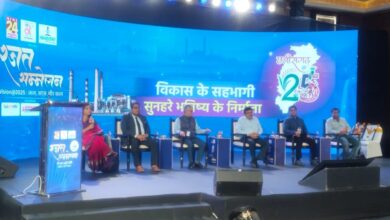 रजत सम्मेलन में विकास के सहभागी बने उद्योग और चिकित्सा क्षेत्र के प्रतिनिधि रजत सम्मेलन में विकास के सहभागी बने उद्योग और चिकित्सा क्षेत्र के प्रतिनिधि