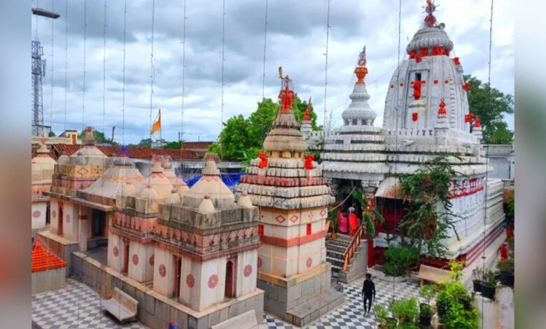“शरद पूर्णिमा पर रायपुर में भक्ति और उत्सव की छटा” “शरद पूर्णिमा पर रायपुर में भक्ति और उत्सव की छटा”