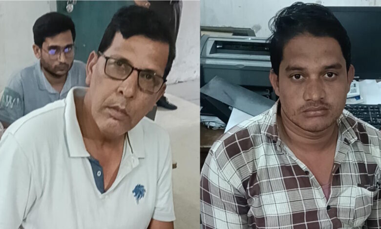 एसडीएम कार्यालय में रिश्वत लेते अमीन पटवारी और कंप्यूटर ऑपरेटर गिरफ्तार एसडीएम कार्यालय में रिश्वत लेते अमीन पटवारी और कंप्यूटर ऑपरेटर गिरफ्तार