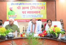 स्वस्थ के लिए भोजन में श्री अन्न करें शामिल: डॉ. खादर वली स्वस्थ के लिए भोजन में श्री अन्न करें शामिल: डॉ. खादर वली