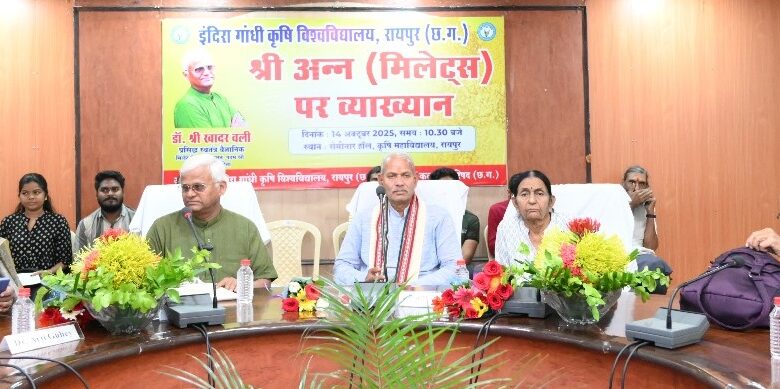 स्वस्थ के लिए भोजन में श्री अन्न करें शामिल: डॉ. खादर वली स्वस्थ के लिए भोजन में श्री अन्न करें शामिल: डॉ. खादर वली
