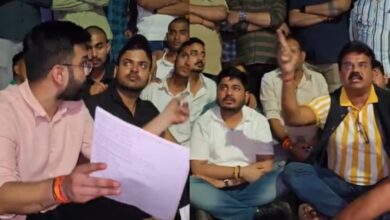 छात्र निष्कासन पर बवाल: GGU में NSUI का हंगामा, विधायक अटल श्रीवास्तव भी उतरे मैदान में छात्र निष्कासन पर बवाल: GGU में NSUI का हंगामा, विधायक अटल श्रीवास्तव भी उतरे मैदान में