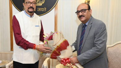 राज्यपाल से नव नियुक्त सीएस ने भेंट की