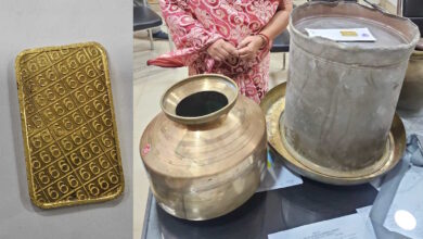 दुर्ग में तीन नाबालिग चोर गिरफ्तार, लाखों के सोने-सामान बरामद दुर्ग में तीन नाबालिग चोर गिरफ्तार, लाखों के सोने-सामान बरामद
