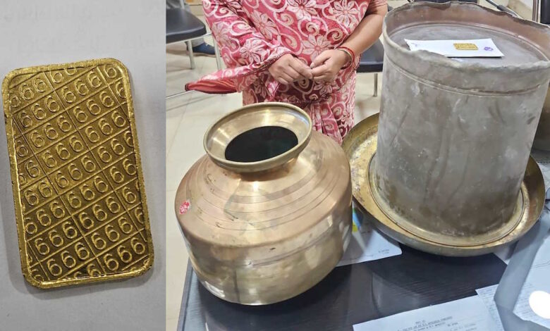 दुर्ग में तीन नाबालिग चोर गिरफ्तार, लाखों के सोने-सामान बरामद दुर्ग में तीन नाबालिग चोर गिरफ्तार, लाखों के सोने-सामान बरामद