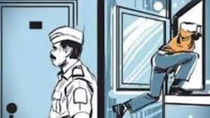 अस्पताल से भागा कैदी, हत्या के मामले में काट रहा था सजा अस्पताल से भागा कैदी, हत्या के मामले में काट रहा था सजा