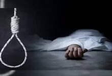 छात्रा ने लगाईं फांसी