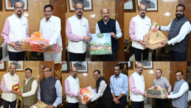 राज्यपाल से विश्वविद्यालयों के कुलपतियों ने भेंट कर दी शुभकामनाएं राज्यपाल से विश्वविद्यालयों के कुलपतियों ने भेंट कर दी शुभकामनाएं