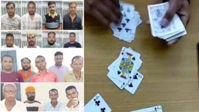 धमतरी में तीन जगहों पर पुलिस की बड़ी कार्रवाई, 17 जुआरी गिरफ्तार धमतरी में तीन जगहों पर पुलिस की बड़ी कार्रवाई, 17 जुआरी गिरफ्तार