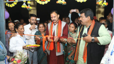 स्वास्थ्य मंत्री ने किया प्राथमिक स्वास्थ्य केंद्र कुर्रूटोला का लोकार्पण स्वास्थ्य मंत्री ने किया प्राथमिक स्वास्थ्य केंद्र कुर्रूटोला का लोकार्पण