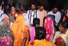 गुरु खुशवंत साहेब ने नुआपाड़ा में भाजपा प्रत्याशी का प्रचार किया गुरु खुशवंत साहेब ने नुआपाड़ा में भाजपा प्रत्याशी का प्रचार किया