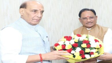 सीएम विष्णुदेव साय ने रक्षा मंत्री राजनाथ सिंह से की मुलाकात, बिलासपुर एयरपोर्ट और सेना भर्ती रैलियों पर हुई चर्चा