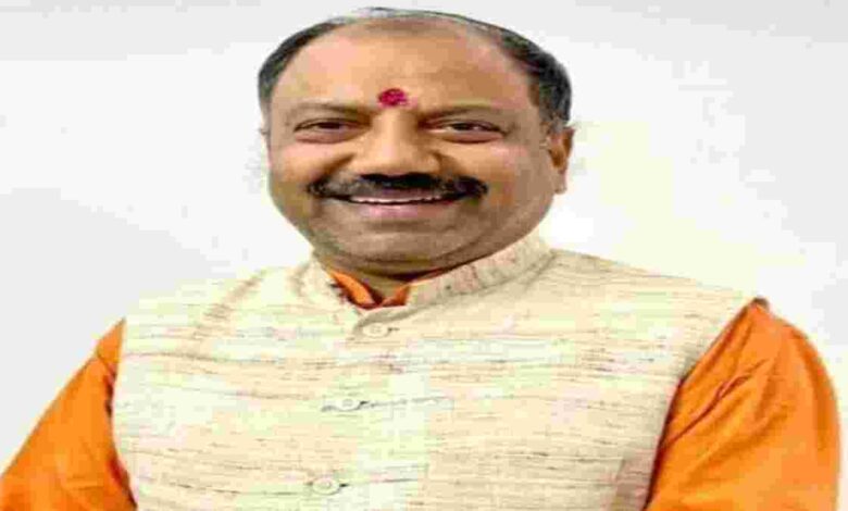 मुकेश चतुर्वेदी को एयर एंबुलेंस से मेदांता अस्पताल में कराया गया भर्ती मुकेश चतुर्वेदी को एयर एंबुलेंस से मेदांता अस्पताल में कराया गया भर्ती