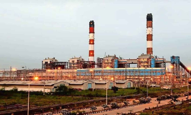 आरकेएम पावर प्लांट में लिफ्ट गिरने से 3 मजदूरों की मौत, 7 घायल आरकेएम पावर प्लांट में लिफ्ट गिरने से 3 मजदूरों की मौत, 7 घायल