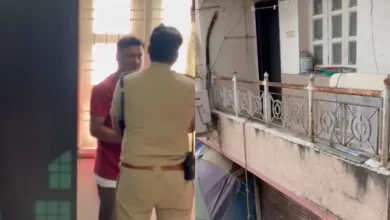 सिटी कोतवाली के पास सराफा व्यापारी से 86 किलो चांदी के जेवरात की लूट सिटी कोतवाली के पास सराफा व्यापारी से 86 किलो चांदी के जेवरात की लूट