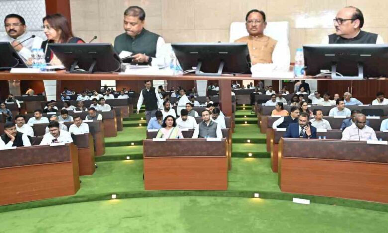 सीएम साय ने तेंदूपत्ता संग्राहकों के त्वरित भुगतान और लघु वनोपज स्टार्टअप को बढ़ावा देने के दिए निर्देश सीएम साय ने तेंदूपत्ता संग्राहकों के त्वरित भुगतान और लघु वनोपज स्टार्टअप को बढ़ावा देने के दिए निर्देश