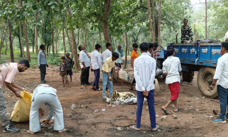 गांधी जयंती पर बलौदाबाजार वनमण्डल में वन्यप्राणी संरक्षण सप्ताह की हुई शुरुआत गांधी जयंती पर बलौदाबाजार वनमण्डल में वन्यप्राणी संरक्षण सप्ताह की हुई शुरुआत