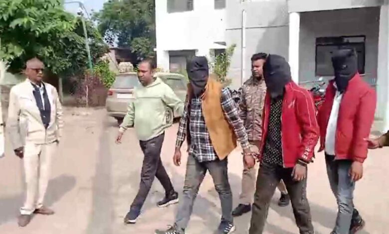 मैहर में पुलिस की लापरवाही लूट के आरोपी फरार मैहर में पुलिस की लापरवाही लूट के आरोपी फरार