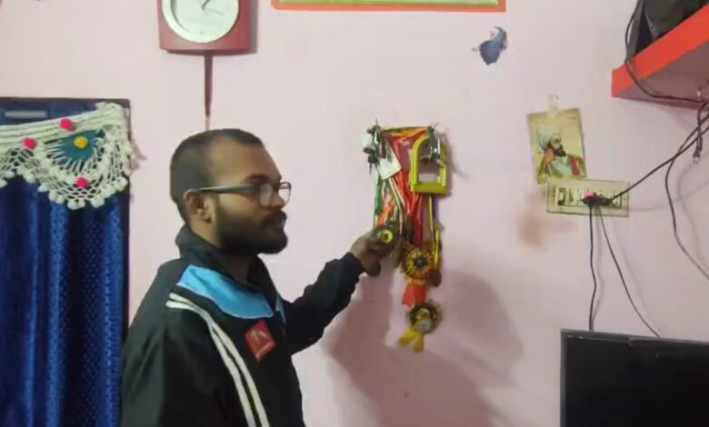 बालोद के दिव्यांग राजेन्द्र देशमुख का भारतीय टीम में चयन बालोद के दिव्यांग राजेन्द्र देशमुख का भारतीय टीम में चयन