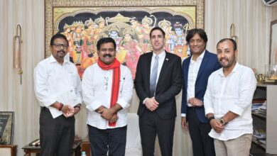 उपमुख्यमंत्री शर्मा से इस्राइल के आर्थिक प्रतिनिधि यैर ओशेरॉफ की सौजन्य भेंट उपमुख्यमंत्री शर्मा से इस्राइल के आर्थिक प्रतिनिधि यैर ओशेरॉफ की सौजन्य भेंट