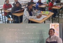 पतुरियाडाँड़ हाई स्कूल में अंग्रेजी व्याख्याता मिलने से छात्रों के सपनों को मिली नई उड़ान