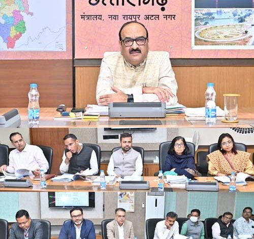 परियोजना एवं निर्माण क्रियान्वयन समिति की बैठक में रायपुर के गुरू तेज बहादुर उद्यान से नेताजी सुभाष चौक/गुरूनानक चौक तक फ्लाई ओव्हर निर्माण कार्य पर हुई चर्चा परियोजना एवं निर्माण क्रियान्वयन समिति की बैठक में रायपुर के गुरू तेज बहादुर उद्यान से नेताजी सुभाष चौक/गुरूनानक चौक तक फ्लाई ओव्हर निर्माण कार्य पर हुई चर्चा