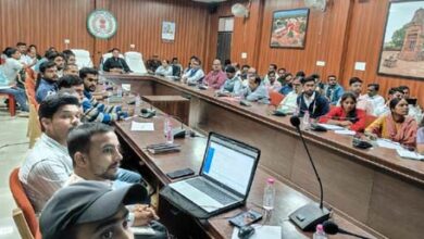 खैरागढ़ जिले में 4 समिति प्रबंधक निलंबित, 50 प्रबंधकों पर एफआईआर की प्रक्रिया शुरू खैरागढ़ जिले में 4 समिति प्रबंधक निलंबित, 50 प्रबंधकों पर एफआईआर की प्रक्रिया शुरू