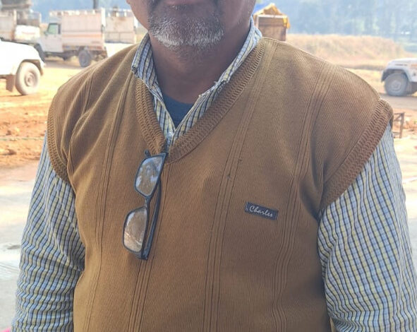 फसल का दाम भी बढ़ और उपार्जन केंद्र में सुविधाएं भी – किसान ठंड़ीराम