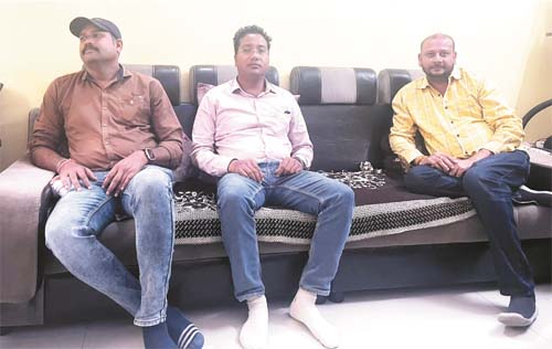 उपराष्ट्रपति के कार्यक्रम में विरोध की आशंका के चलते घर में कैद रहे कांग्रेस नेता निखिल उपराष्ट्रपति के कार्यक्रम में विरोध की आशंका के चलते घर में कैद रहे कांग्रेस नेता निखिल