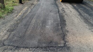 कारीआम-बसंतपुर मार्ग और गौरेला-वेंकटनगर मार्ग में तेजी से चल रहा है बीटी पेच रिपेयर का कार्य कारीआम-बसंतपुर मार्ग और गौरेला-वेंकटनगर मार्ग में तेजी से चल रहा है बीटी पेच रिपेयर का कार्य