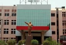 अंबेडकर अस्पताल के इमरजेंसी गेट से महज 10 फीट दूर पॉलीथिन में मिला नवजात शव अंबेडकर अस्पताल के इमरजेंसी गेट से महज 10 फीट दूर पॉलीथिन में मिला नवजात शव