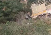 ट्रक और छोटा हाथी की भिड़ंत में 3 की मौत