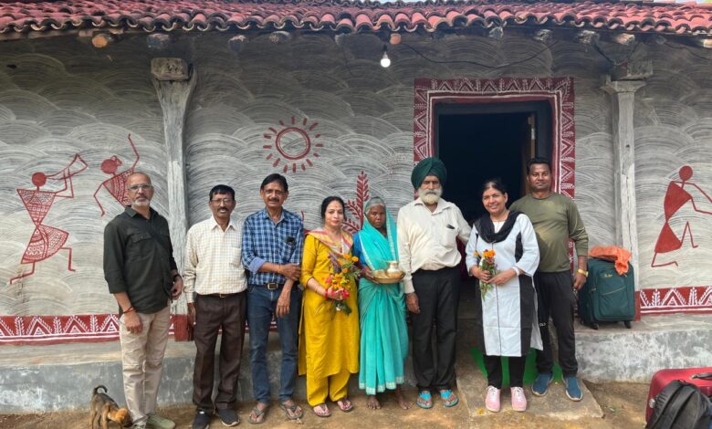 जम्बुरी में पर्यटकों के लिए गांव केरे में 8 होम स्टे की सुविधा, स्थानीय संस्कृति और आतिथ्य का अनोखा अनुभव जम्बुरी में पर्यटकों के लिए गांव केरे में 8 होम स्टे की सुविधा, स्थानीय संस्कृति और आतिथ्य का अनोखा अनुभव