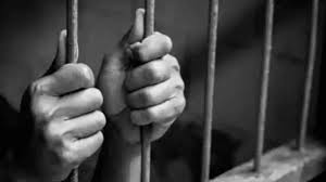 गाड़ियों की पार्किंग को लेकर तहसीलदारों पर हमला, 4 हिरासत में गाड़ियों की पार्किंग को लेकर तहसीलदारों पर हमला, 4 हिरासत में