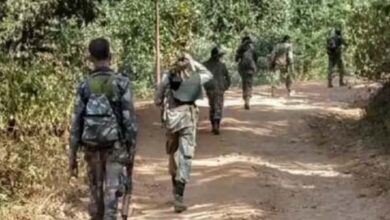 बस्तर में कमजोर हो चुके नक्सली संगठन आपने वजूद को बचाने के लिए रणनीति बदलते दिख रहे बस्तर में कमजोर हो चुके नक्सली संगठन आपने वजूद को बचाने के लिए रणनीति बदलते दिख रहे