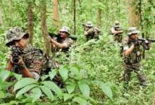 छत्तीसगढ़-आंध्रप्रदेश सीमा पर जारी मुठभेड़ में 7 नक्सली ढेर, 1 जवान शहीद